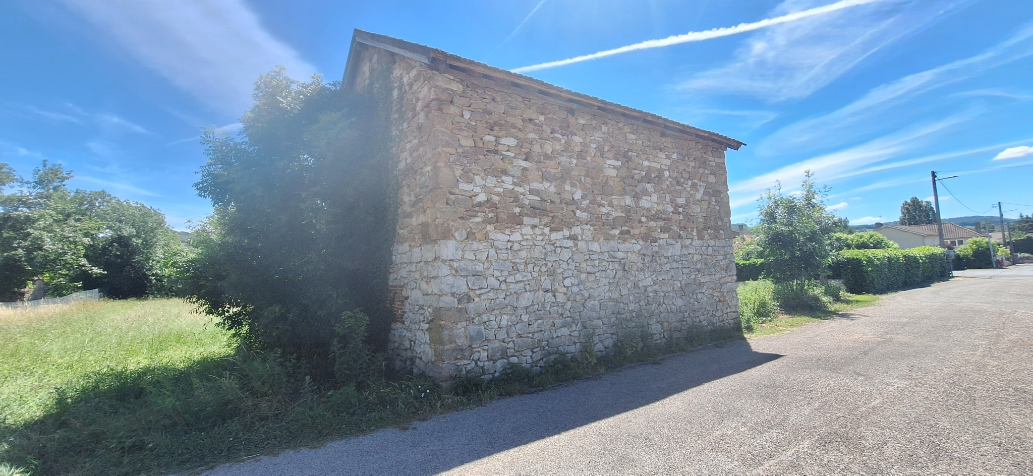 Grange à réhabilité - Saint Laurent les Tours